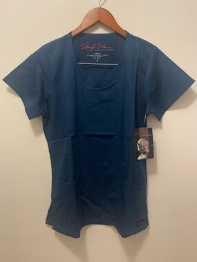 Marilyn Monroe Caribbean Blue Medical Scrub Top